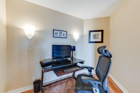 Photo 4 at 623 - 1720 Eglinton Avenue E, Victoria Village, Toronto
