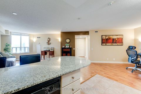 Photo 8 at 623 - 1720 Eglinton Avenue E, Victoria Village, Toronto