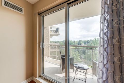 Photo 12 at 623 - 1720 Eglinton Avenue E, Victoria Village, Toronto