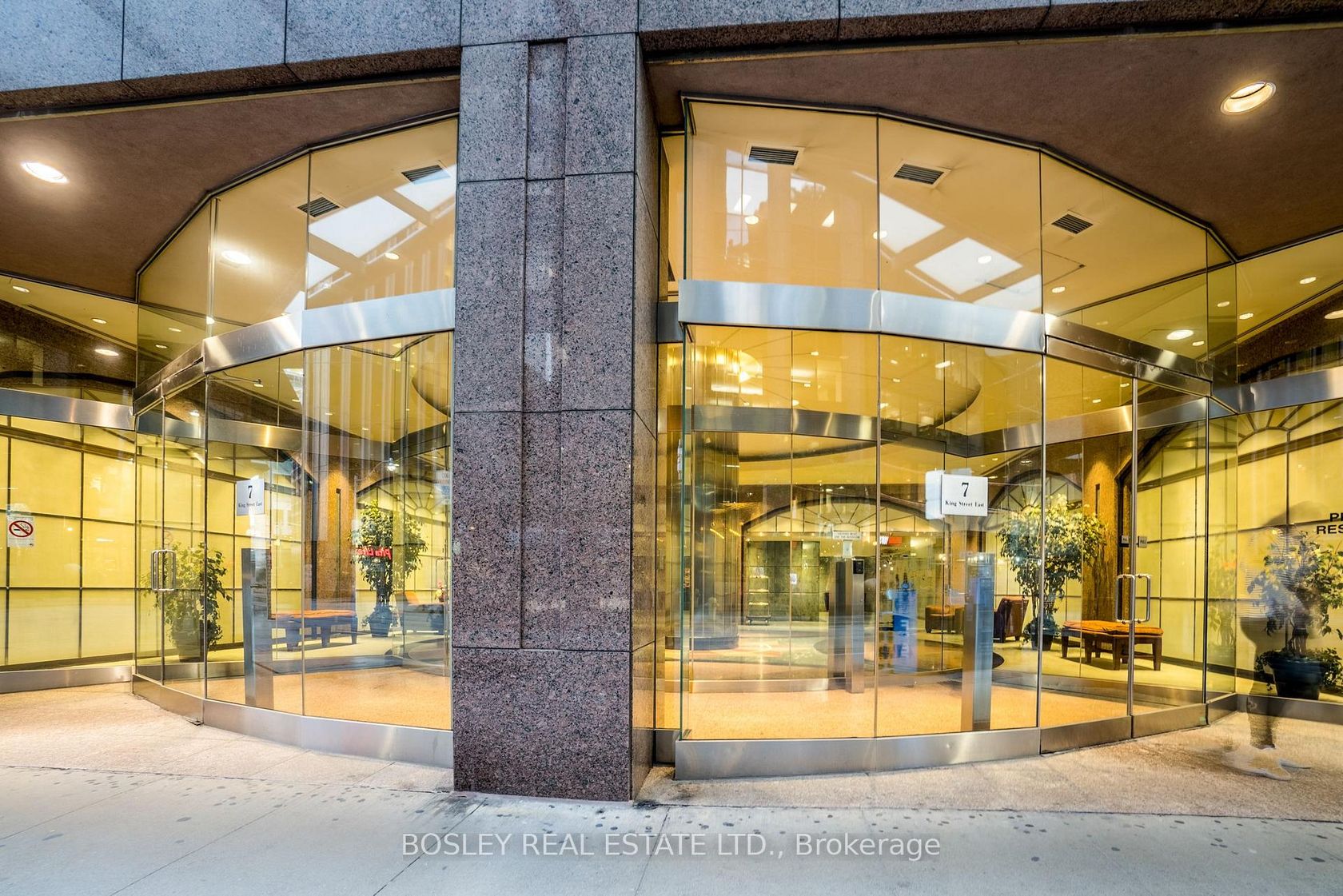 1105 - 7 King Street E, Yonge Corridor, Toronto 