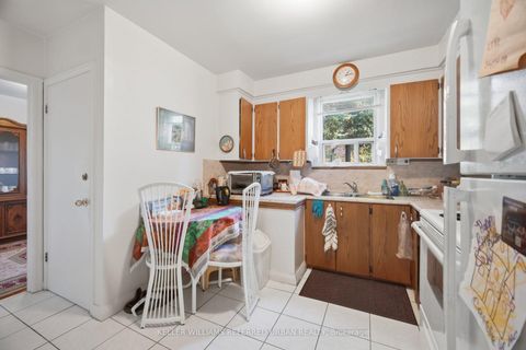 Photo 4 at 14 Verwood Avenue, Clanton Park, Toronto