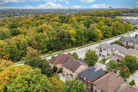 Photo 48 at 8 Matisse Trail, Patterson, Vaughan