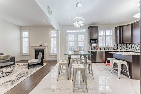 Photo 12 at 61 Ross Vennare Crescent, Kleinburg, Vaughan