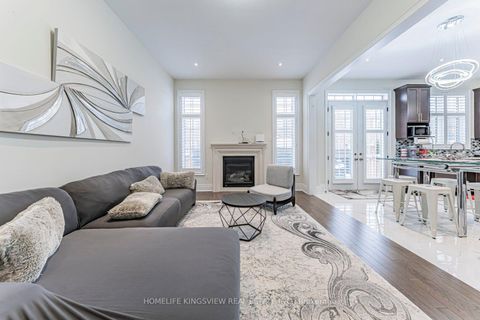 Photo 22 at 61 Ross Vennare Crescent, Kleinburg, Vaughan