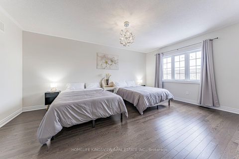 Photo 29 at 61 Ross Vennare Crescent, Kleinburg, Vaughan
