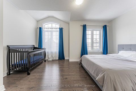 Photo 40 at 61 Ross Vennare Crescent, Kleinburg, Vaughan