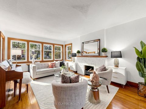 Photo 8 at 25 Dartmouth Crescent, Mimico, Toronto