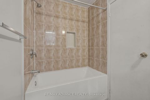 Photo 17 at 82A Augusta Avenue, Chinatown, Toronto