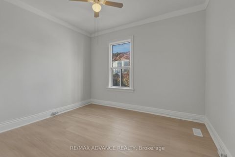 Photo 21 at 82A Augusta Avenue, Chinatown, Toronto