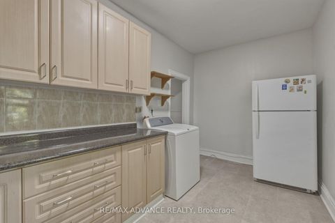 Photo 30 at 82A Augusta Avenue, Chinatown, Toronto