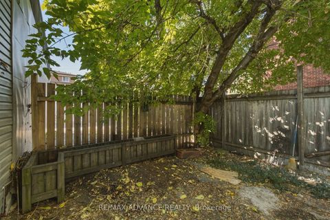 Photo 42 at 82A Augusta Avenue, Chinatown, Toronto