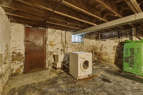 Photo 45 at 82A Augusta Avenue, Chinatown, Toronto