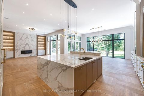 Photo 18 at 28 Scott Drive, South Richvale, Richmond Hill