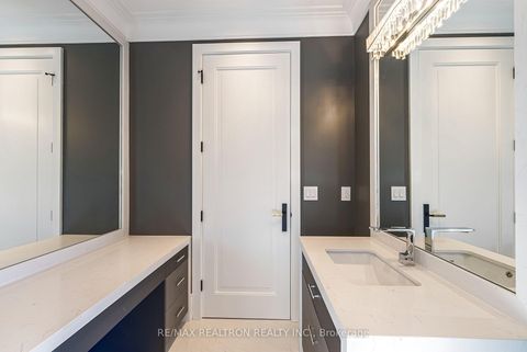 Photo 21 at 28 Scott Drive, South Richvale, Richmond Hill