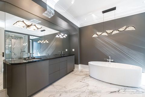 Photo 28 at 28 Scott Drive, South Richvale, Richmond Hill