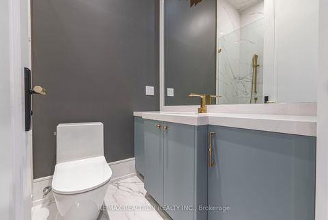 Photo 44 at 28 Scott Drive, South Richvale, Richmond Hill