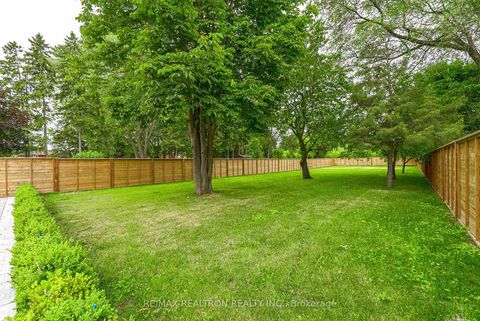 Photo 48 at 28 Scott Drive, South Richvale, Richmond Hill
