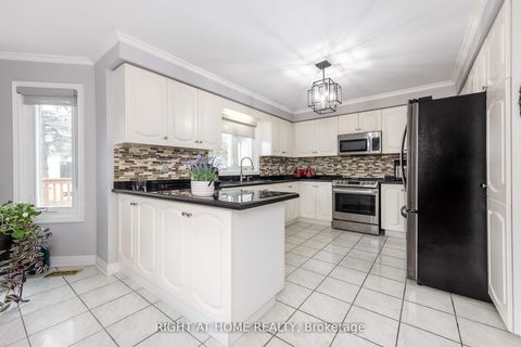 Photo 16 at 27 Addison Street, North Richvale, Richmond Hill