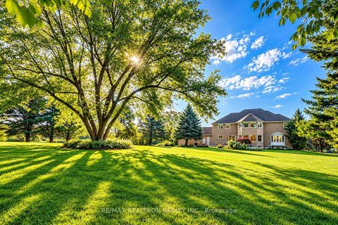 Photo 49 at 8 Country Heights Drive, Rural Richmond Hill, Richmond Hill