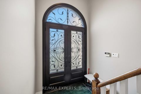 Photo 2 at 93 Velmar Drive, East Woodbridge, Vaughan