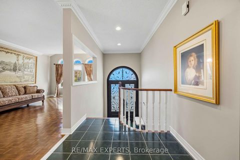 Photo 3 at 93 Velmar Drive, East Woodbridge, Vaughan