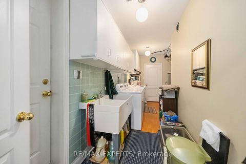 Photo 25 at 93 Velmar Drive, East Woodbridge, Vaughan
