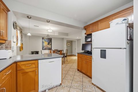Photo 33 at 93 Velmar Drive, East Woodbridge, Vaughan