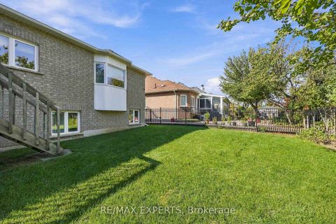 Photo 46 at 93 Velmar Drive, East Woodbridge, Vaughan