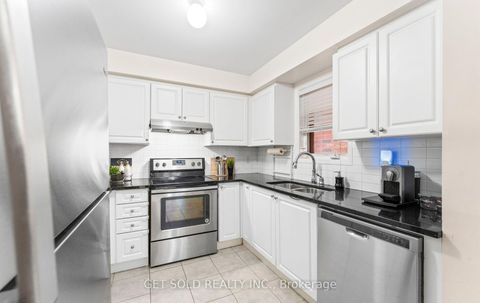 Photo 14 at 33 Sergio Marchi Street, CFB, Toronto