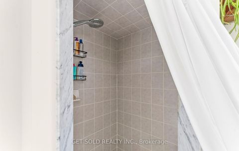 Photo 25 at 33 Sergio Marchi Street, CFB, Toronto