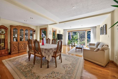 Photo 9 at 15 Craiglee Drive, Cliffside, Toronto