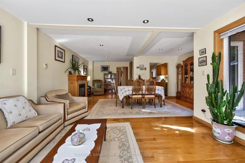 Photo 14 at 15 Craiglee Drive, Cliffside, Toronto