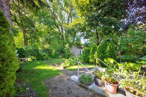 Photo 37 at 15 Craiglee Drive, Cliffside, Toronto