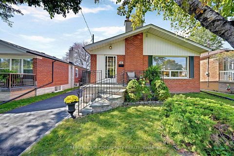 Photo 2 at 42 Beacon Road, Dorset Park, Toronto