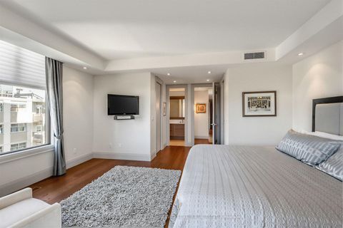 Photo 17 at 8 - 423 Avenue Road, St. Clair, Toronto