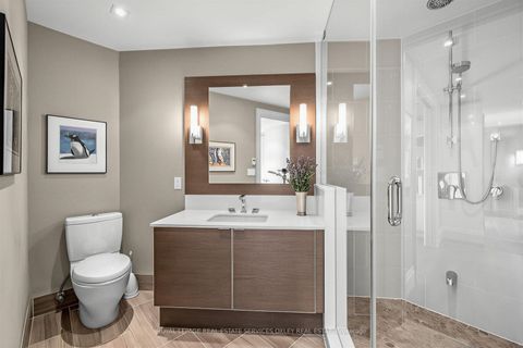 Photo 19 at 8 - 423 Avenue Road, St. Clair, Toronto