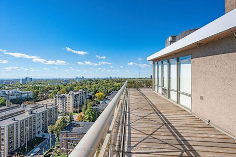 Photo 23 at 8 - 423 Avenue Road, St. Clair, Toronto