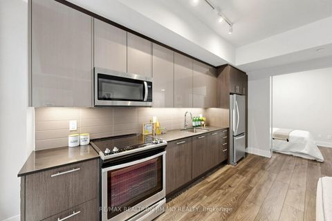 Photo 15 at 201 - 403 Church Street, Yonge Corridor, Toronto