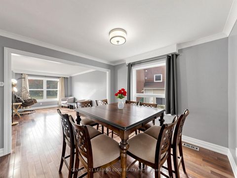 Photo 11 at 97 Tulip Street, Keswick North, Georgina