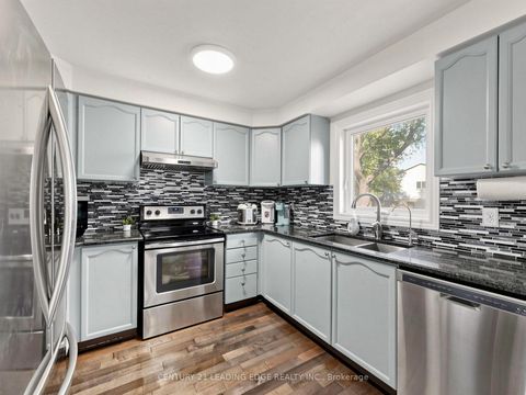 Photo 14 at 97 Tulip Street, Keswick North, Georgina