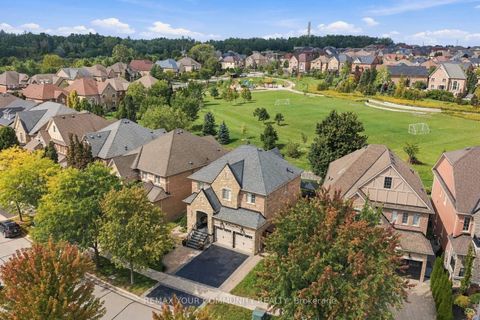 Photo 2 at 38 Dimarino Drive, Patterson, Vaughan