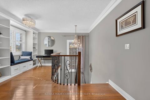 Photo 19 at 38 Dimarino Drive, Patterson, Vaughan