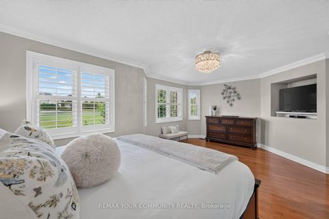 Photo 22 at 38 Dimarino Drive, Patterson, Vaughan