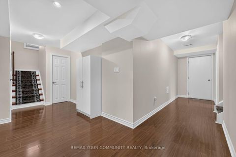 Photo 33 at 38 Dimarino Drive, Patterson, Vaughan
