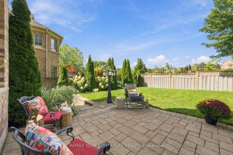 Photo 39 at 38 Dimarino Drive, Patterson, Vaughan