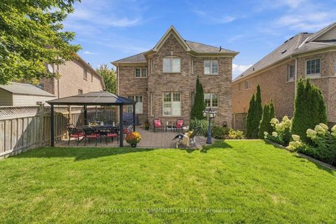 Photo 41 at 38 Dimarino Drive, Patterson, Vaughan