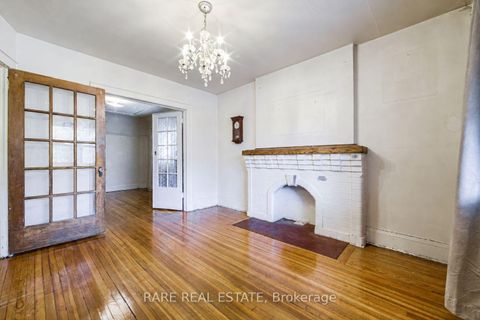 Photo 4 at 842 Shaw Street, Junction, Toronto