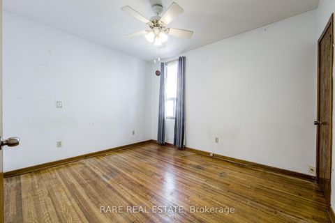 Photo 10 at 842 Shaw Street, Junction, Toronto
