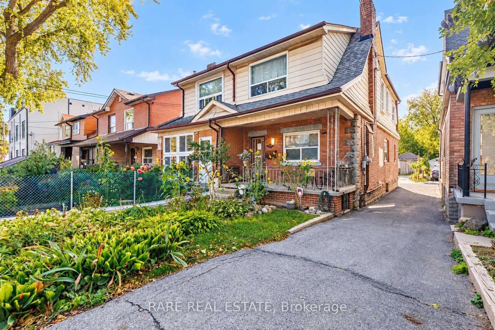 842 Shaw Street, Junction, Toronto 