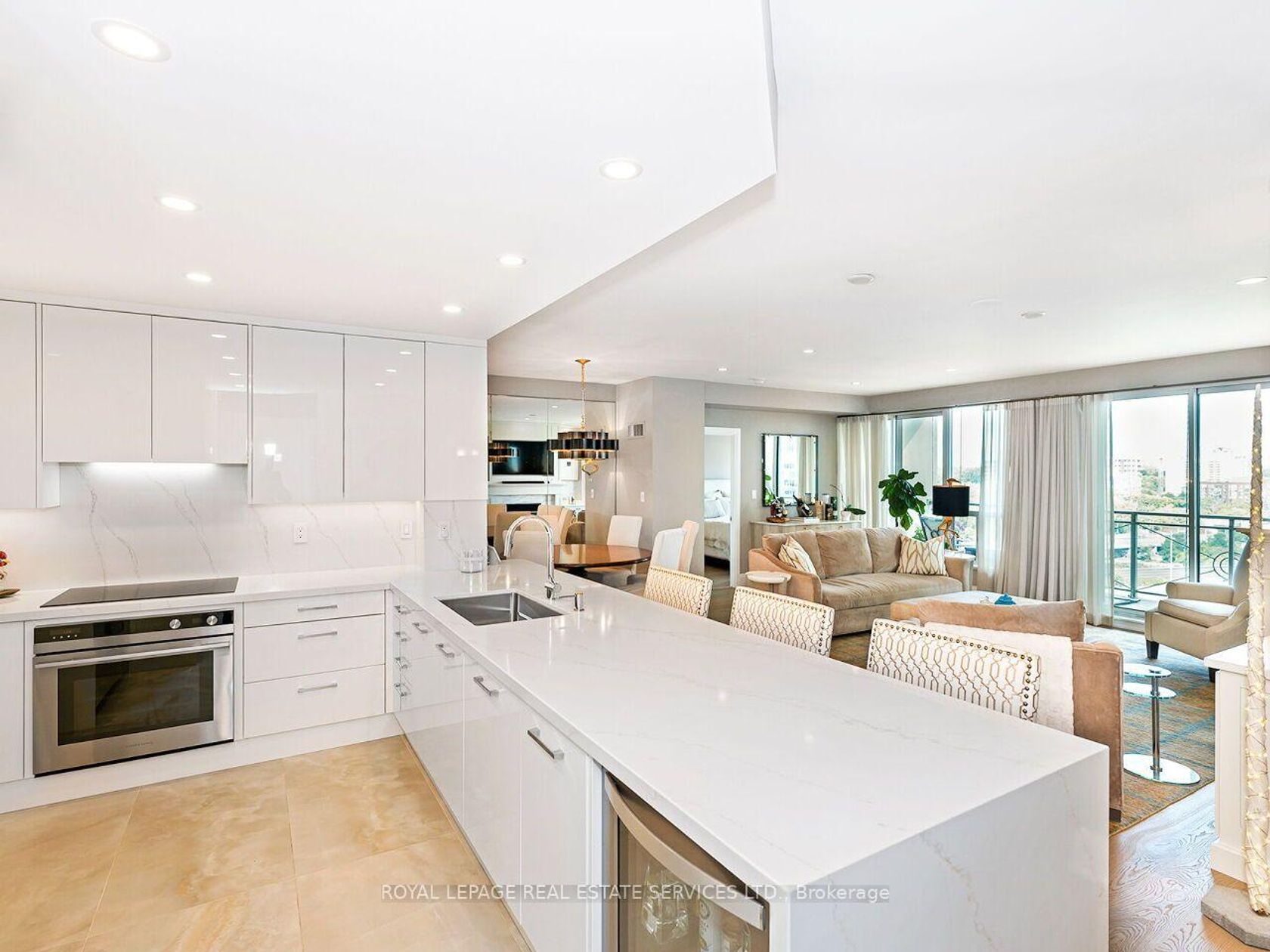 PH201 - 88 Palace Pier Court, Mimico, Toronto 
